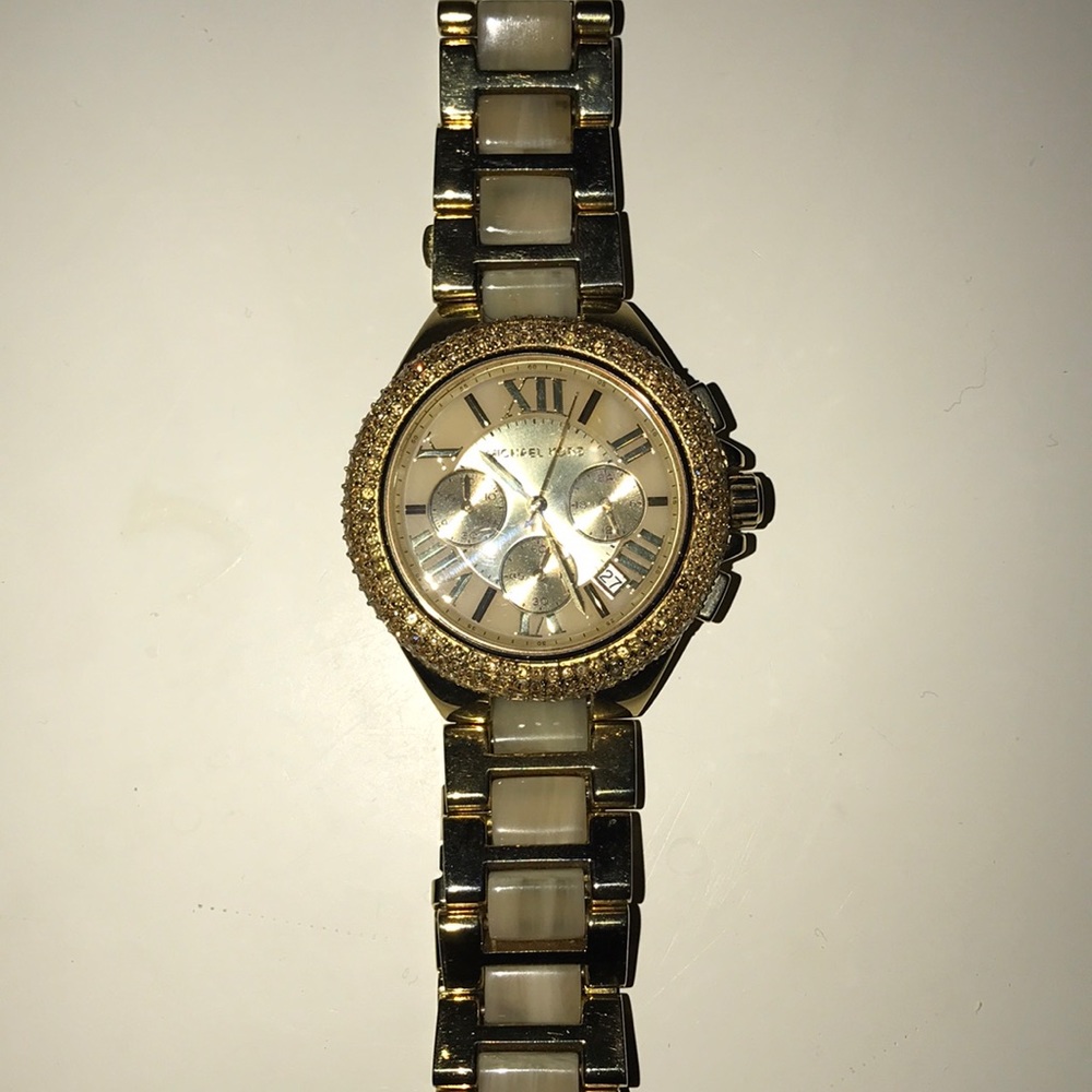 MK watch
